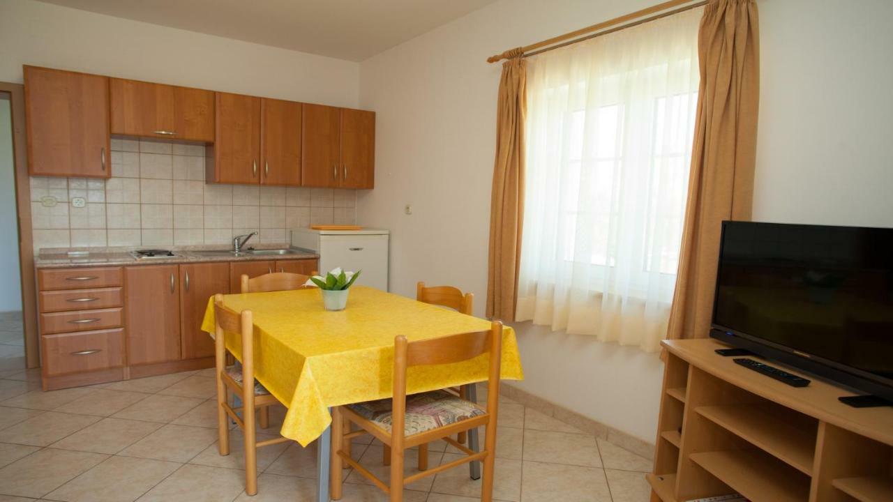 Apartments Basaca Pag Town Extérieur photo
