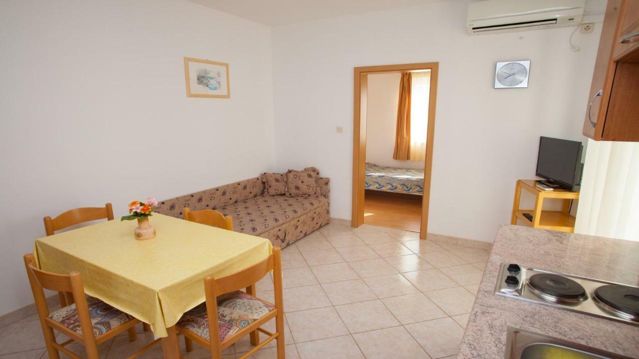 Apartments Basaca Pag Town Extérieur photo